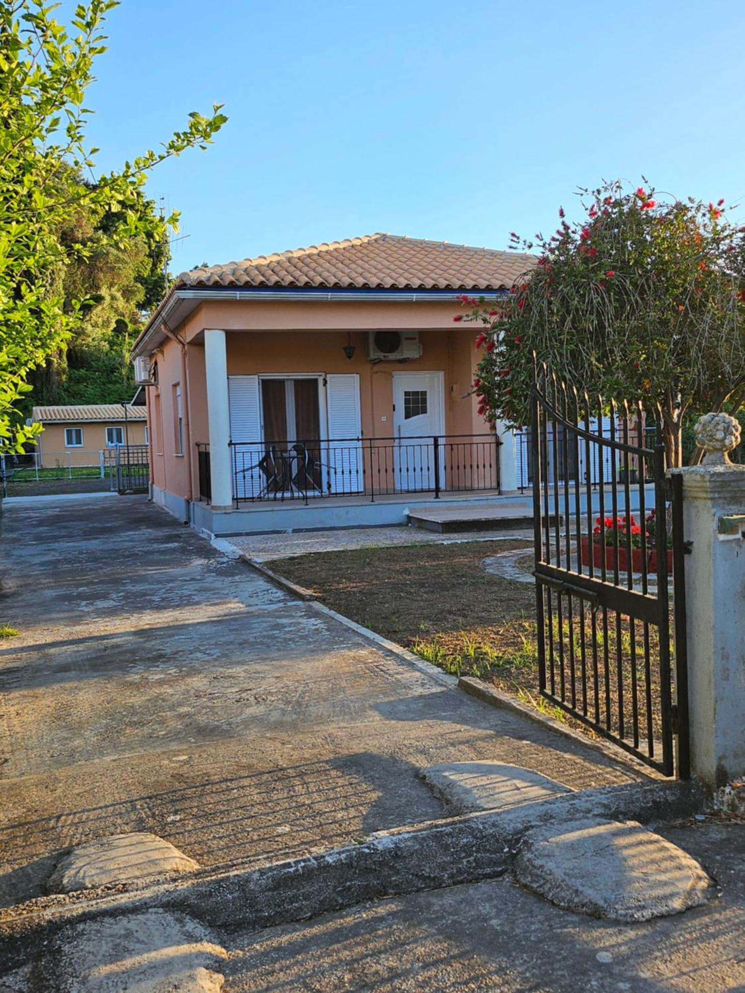 הוילה Alykes Potamou House With Yard מראה חיצוני תמונה